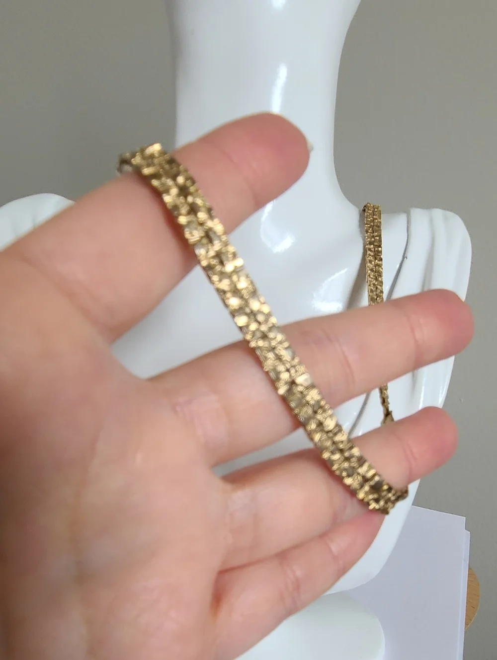 Vintage Retro Luxury Gold Plated Textured Flat 24 Inch Chain Necklace - Picture 9 of 14